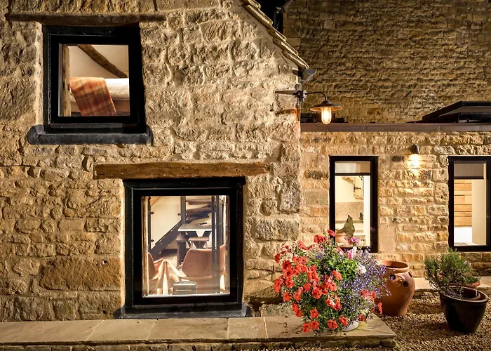 Family resorts Bantam Tea Rooms