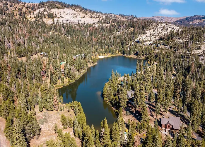 Overlooking Beautiful Bear Lake Vh#318