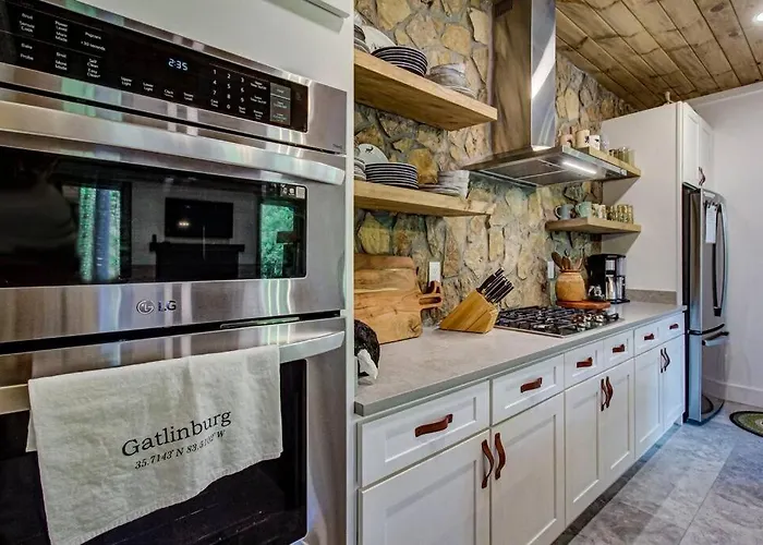 Lindsey Creek Hideaway