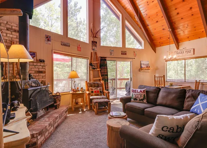 Furnished Deck: High Sierra Cabin In Twain Harte!
