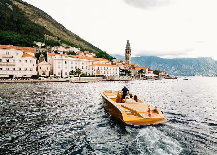 Heritage Grand Perast