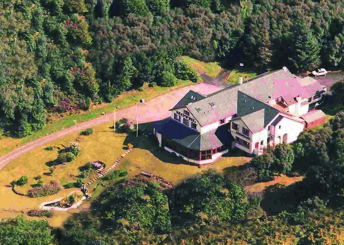 Highland Lodge