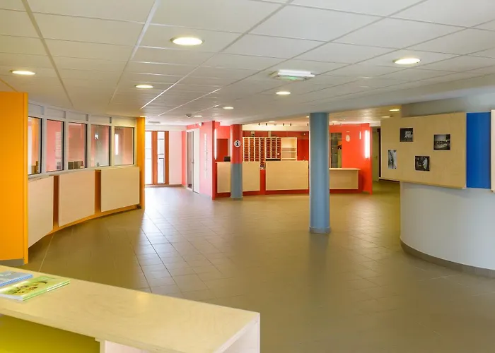 Centre International De Séjour André Wogenscky