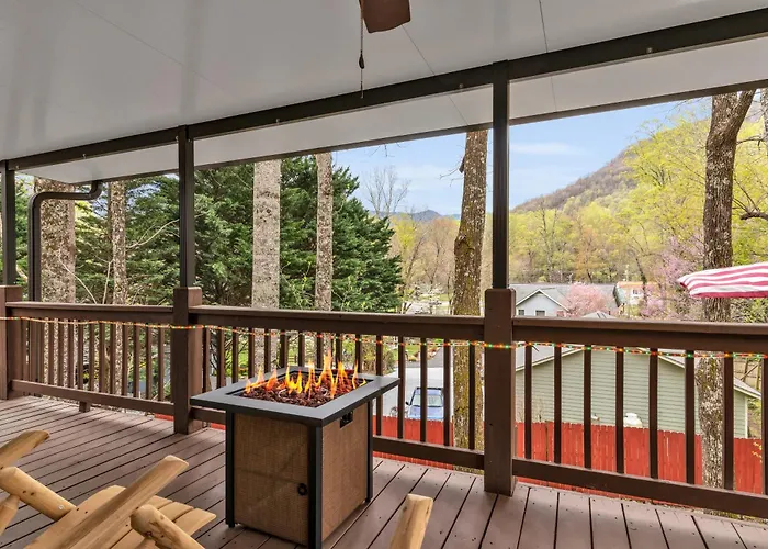 Soco Serene Cabin In The Heart Of Maggie Valley
