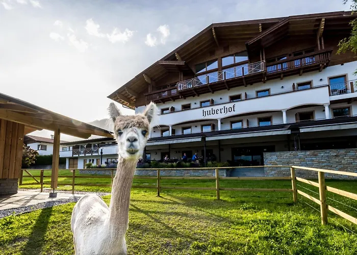 Hotels with tennis Huberhof