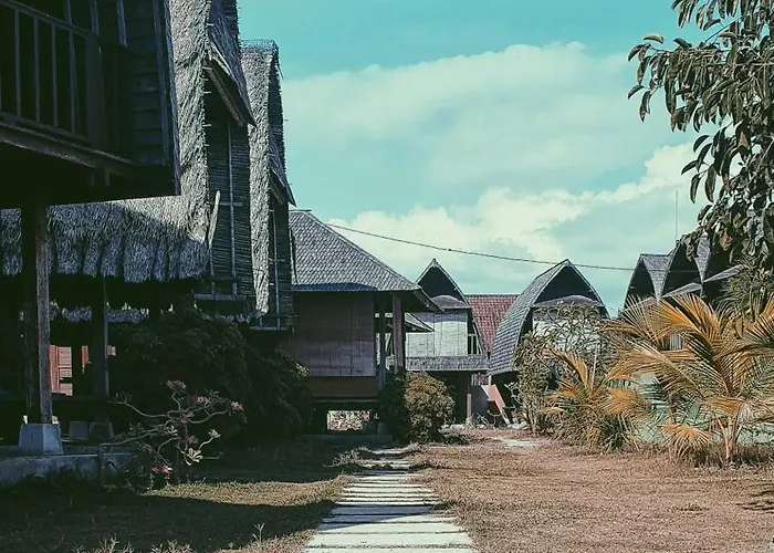 Suka Beach Bungalow