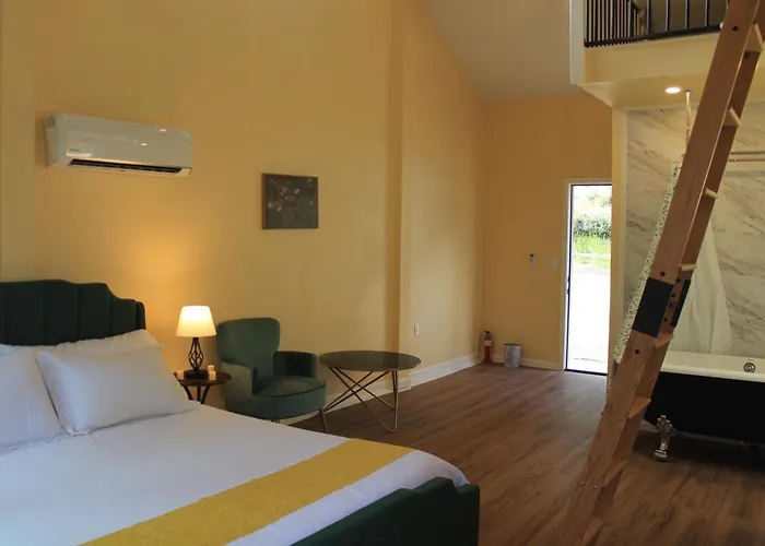 Quiet Mind Lodge, Spa & Retreat Sequoias