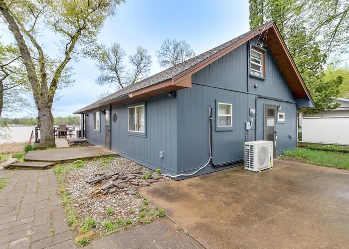 'Away At Moose Bay' Breezy Point Gem W/ Game Room