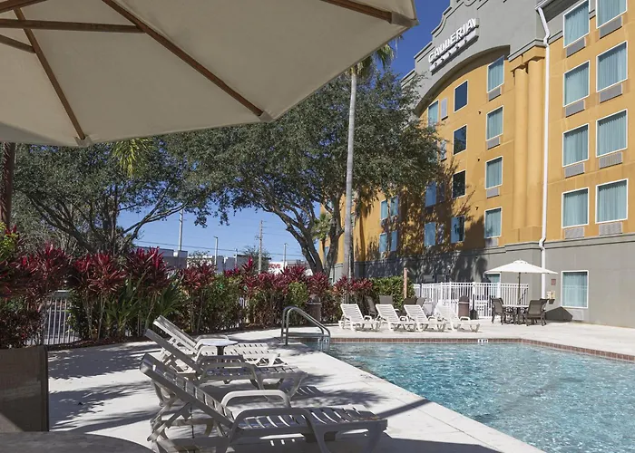  Galleria Palms Orlando - Free Theme Park Shuttles