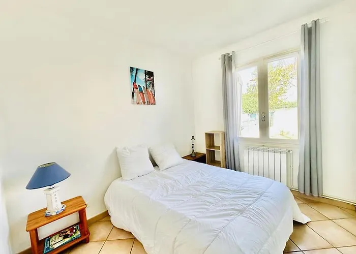 Canet Plage Maison De Vacances 2 Chambres Et Jardin