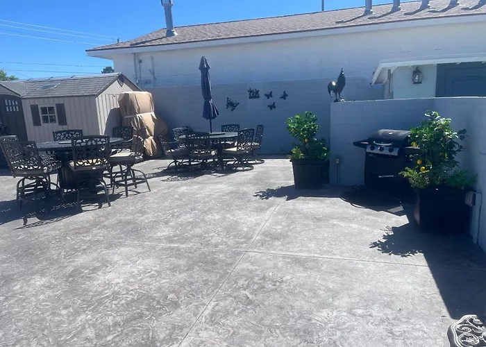 El Rancho Motel