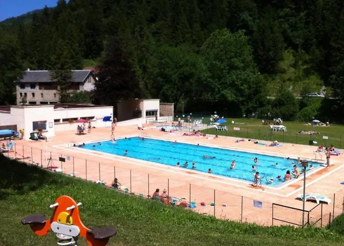 Grand Chalet Vue Montagne