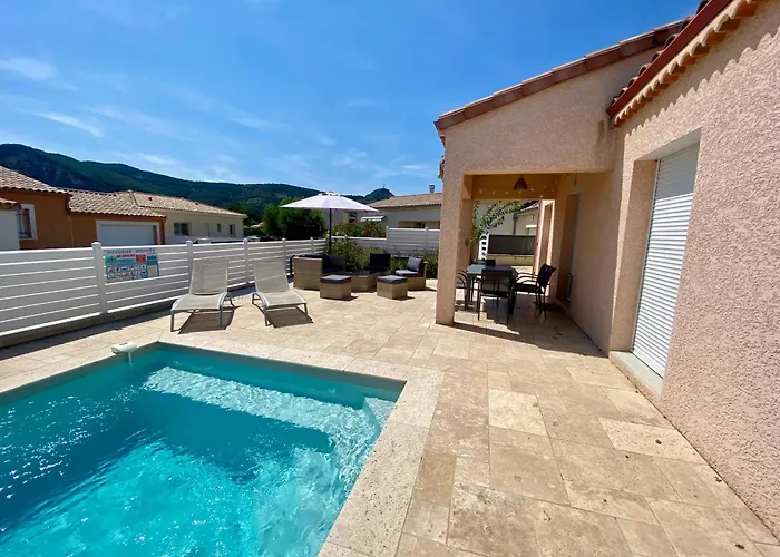 GITE CESAR 6p, 3ch, piscine privée, terrain privé clos, terrain de pétanque