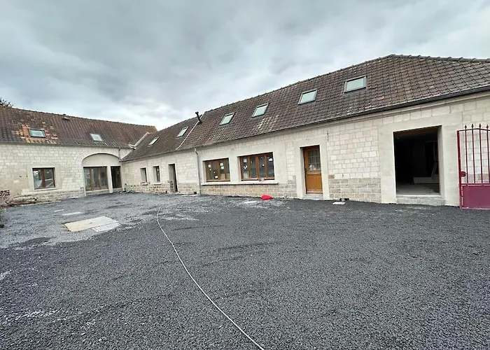 Maison de charme, pierres blanches, SPA Jaccuzi