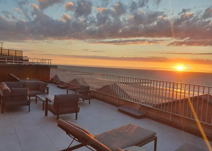 Beach Hotel Helios By Cw Hotel Collection