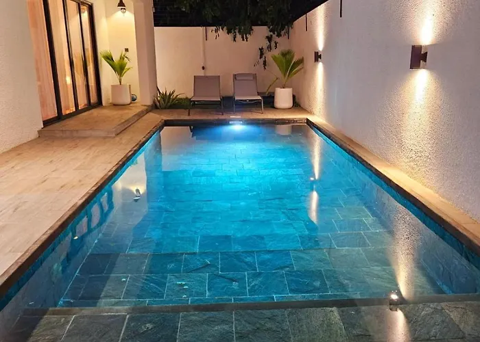 La Isla Villa - Grand Baie Piscine Privee
