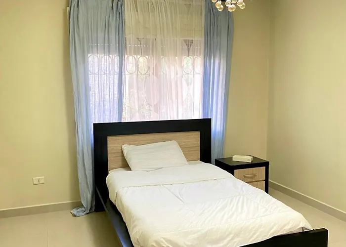 Luxurious 4 Bedroom Villa In Abdoun-Amman