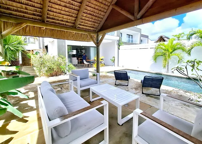 Villa Frangipany - Pereybere - Moderne, Charmante Avec Piscine Privee