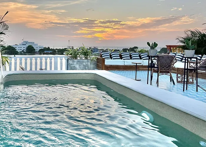 Santa Isabel - Villa De Diseno Con Vistas Privilegiadas Y Piscina
