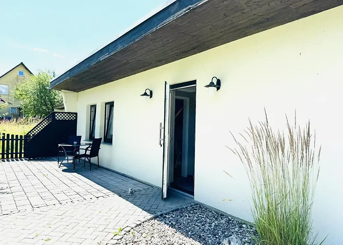 Hotel mit Hund F-1112 Ferienwohnung Lobbe Haus Strandnah