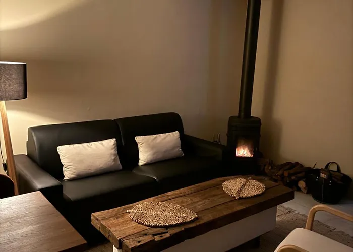 Maison au bord de l'eau Les Roches