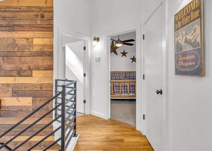 Diamond Peak - Unit 20