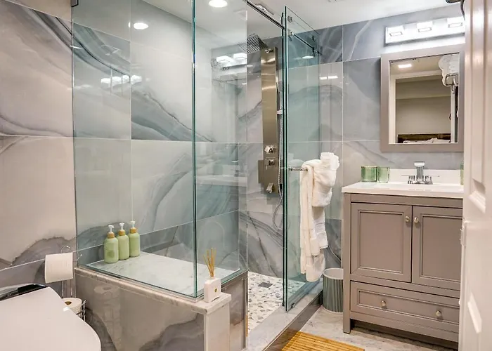 The Dulles Executive Resort Near Dulles Airport With Private Office