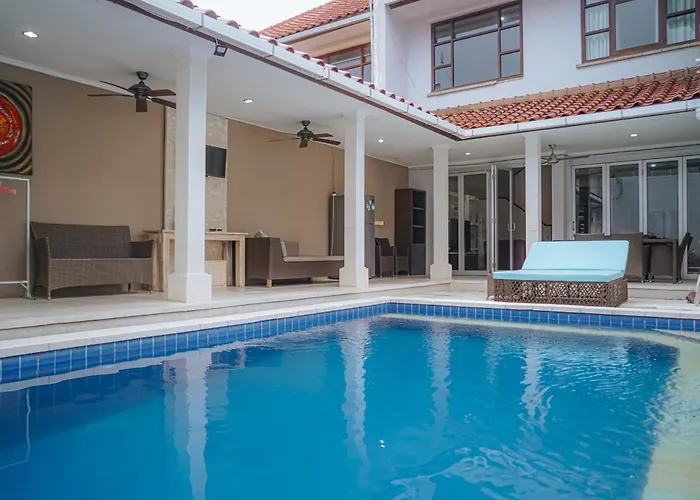 4 Bedroom Villa Kuta Regency B10