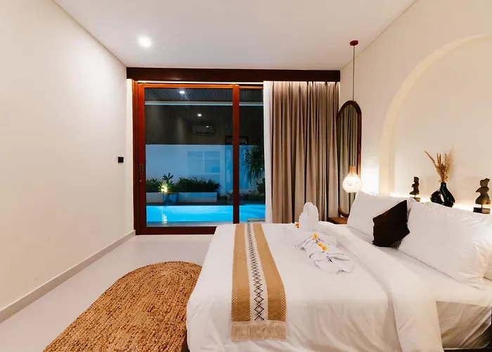 Luxury Villa Noah - Walkable To Shopping Mall & Waterbom Bali