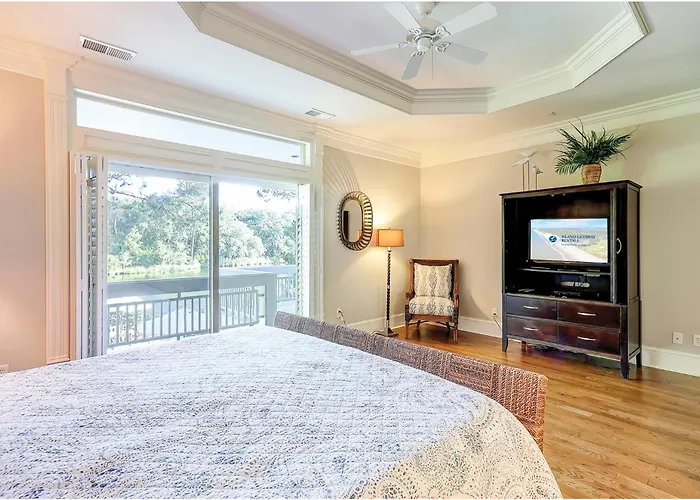 44 Sea Lane