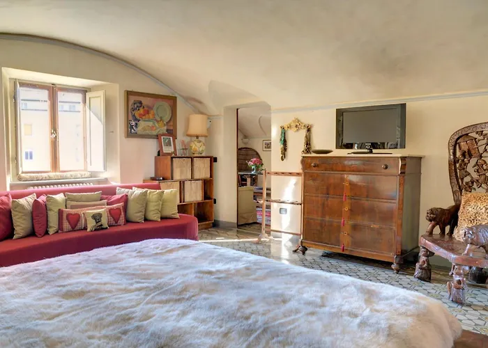 Residenze D'Epoca Palazzo Coli Bizzarrini