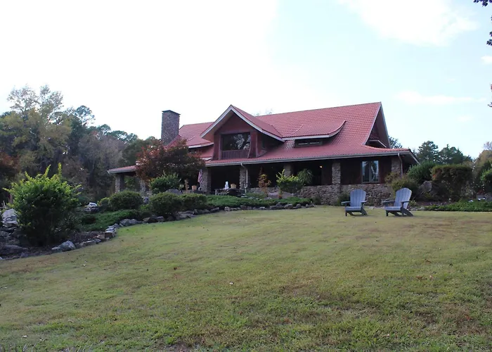 B&B only: Hilltop Manor B&B