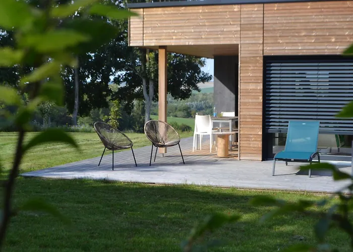 Au refuge de la colline Ecolodge 4 étoiles avec vue magnifique sur la vallée, proche de Mers les bains