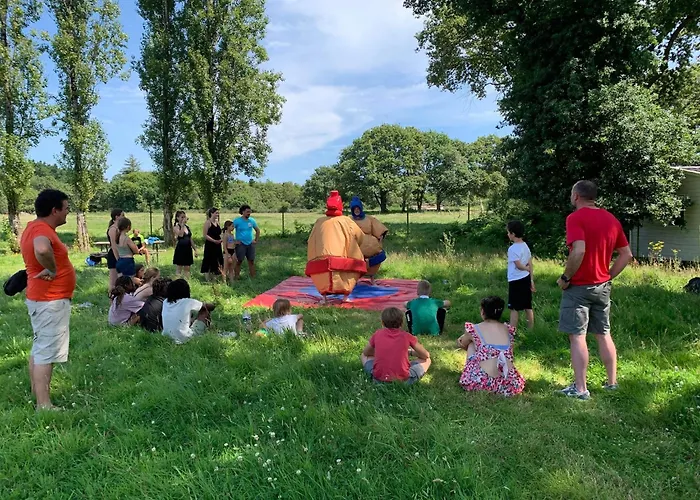 Camping de l'Etang du Pays Blanc