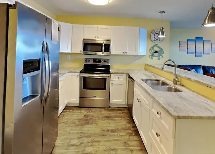 Put-In-Bay Waterfront Condo #111