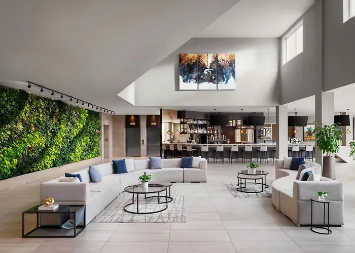 Westin Calgary Airport