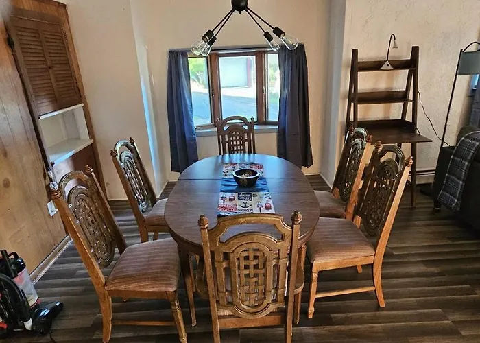 Indian Lake House