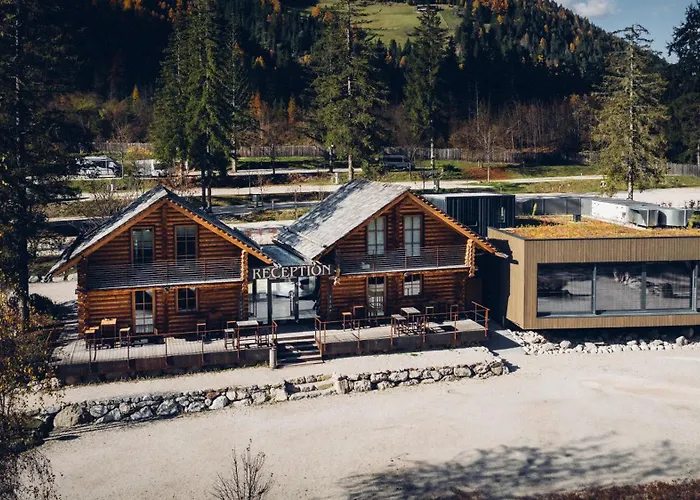 Skyview Chalets Am Camping Toblacher See