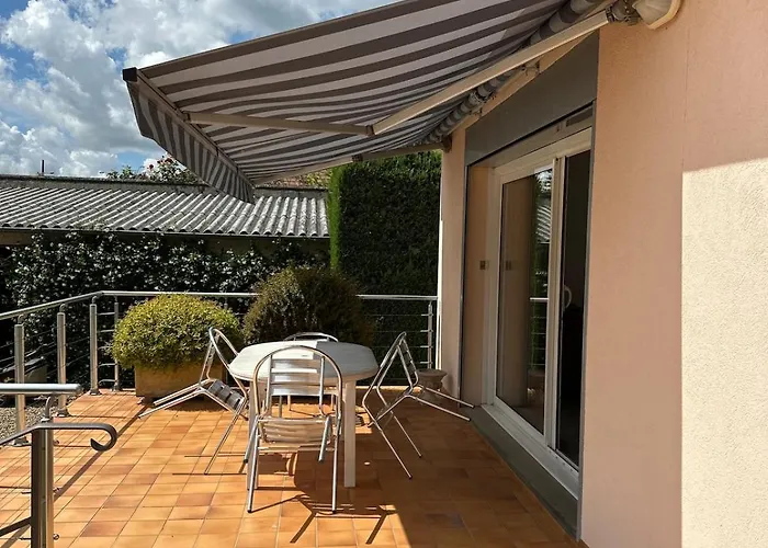 Belle maison au coeur de Beaune avec piscine privée, Cabotte Dionysos