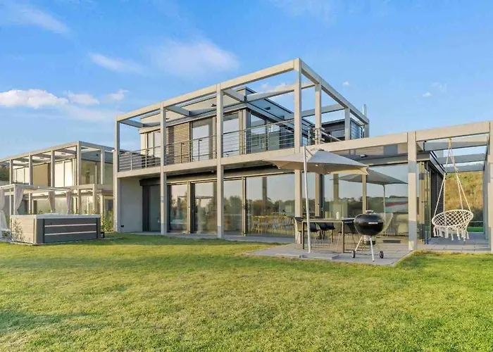 Haus Am See Mit Whirlpool Und Sauna
