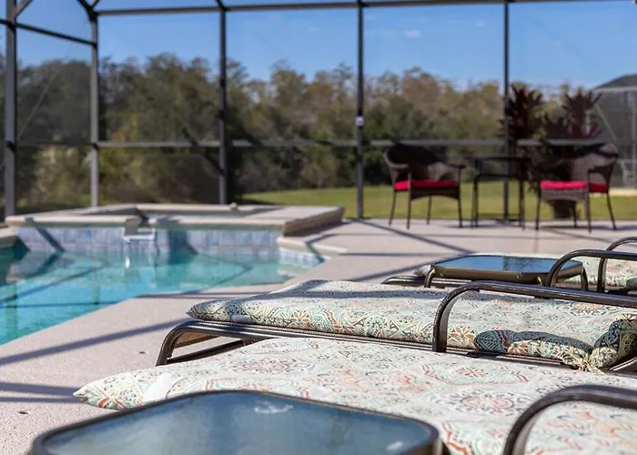 521 Lovely 4 Bedroom Villa With South Facing Pool And Spa