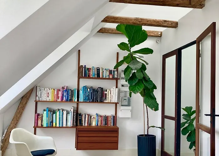 Historic Townhouse In The Heart Of Copenhagen