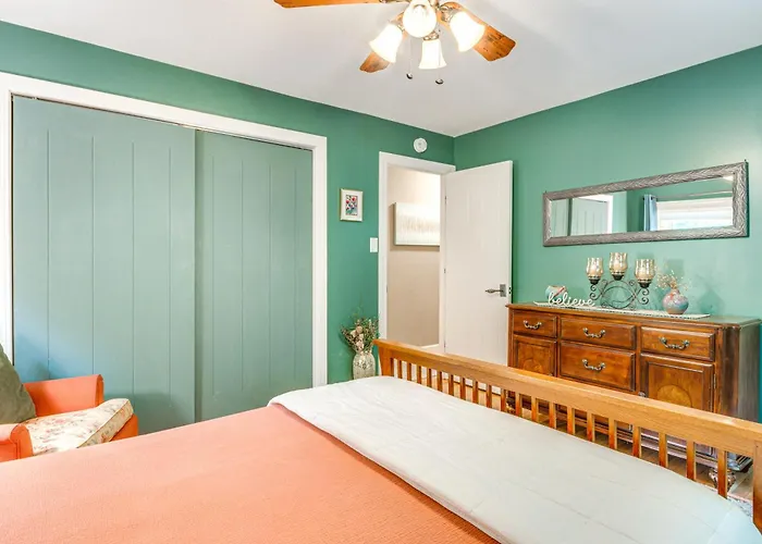 Cozy Hideaway W/ Grill, 17 Mi To Asheville