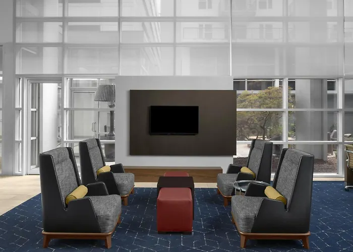 Courtyard By Marriott Buckhead