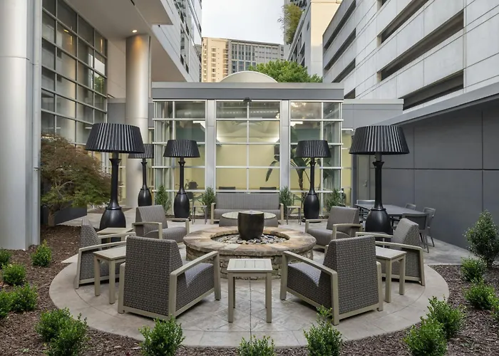 Courtyard By Marriott Buckhead