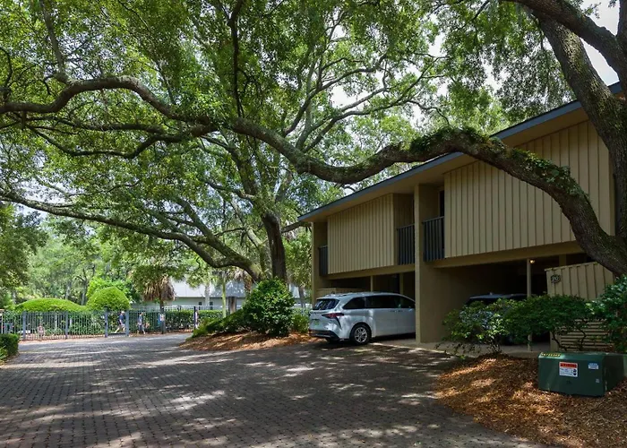 Hilton Head Beach Villas 20