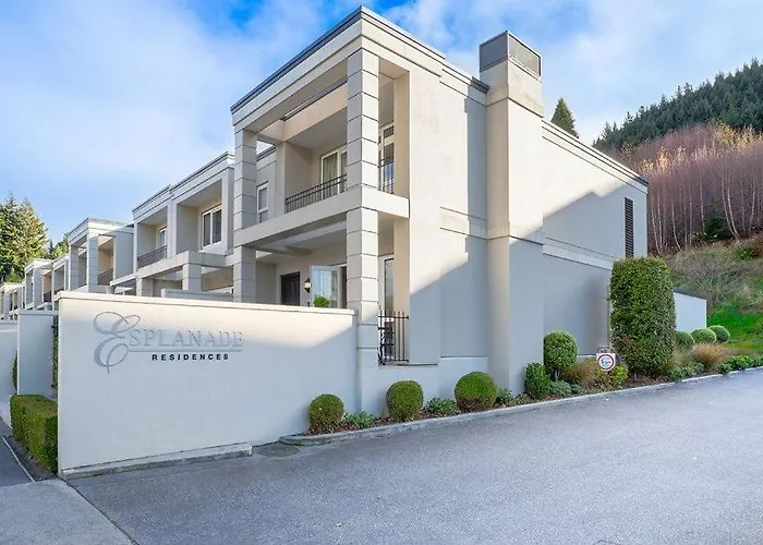 Esplanade Villa 16