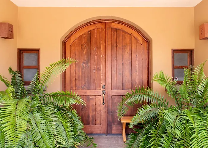 Casa Adobe