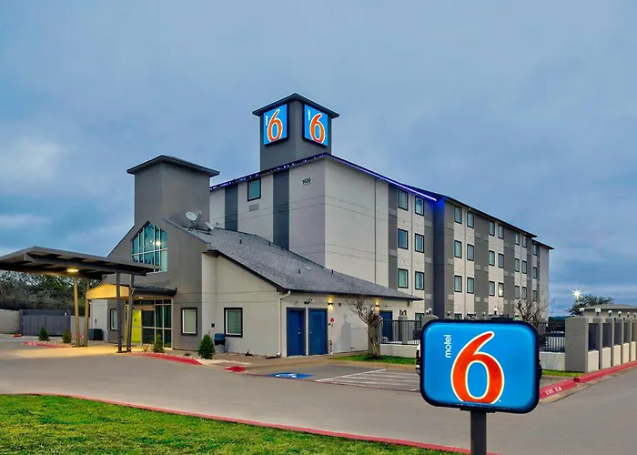 Motel 6-Marble Falls, Tx