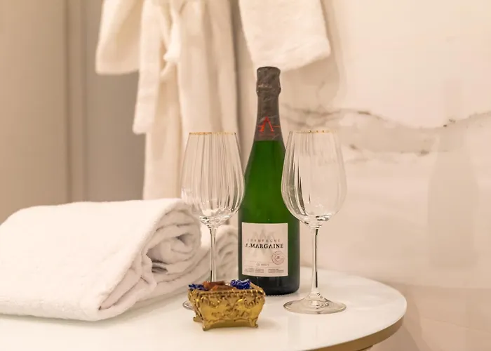 Suite 50 Nuances avec Balnéothérapie pour 2